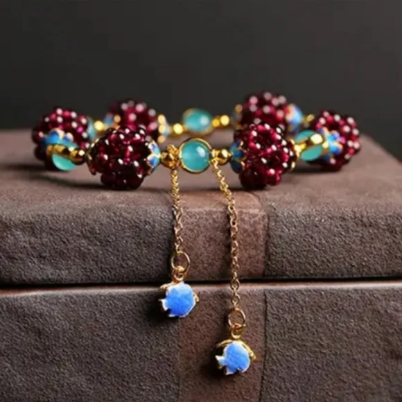 NWT Dainty Raspberry Garnet Polished Beads Braid Stretch Bracelet Weave Beads - Picture 4 of 4